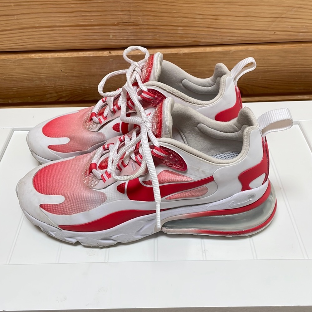Nike Airmax 270 React womens size 6 hardly worn